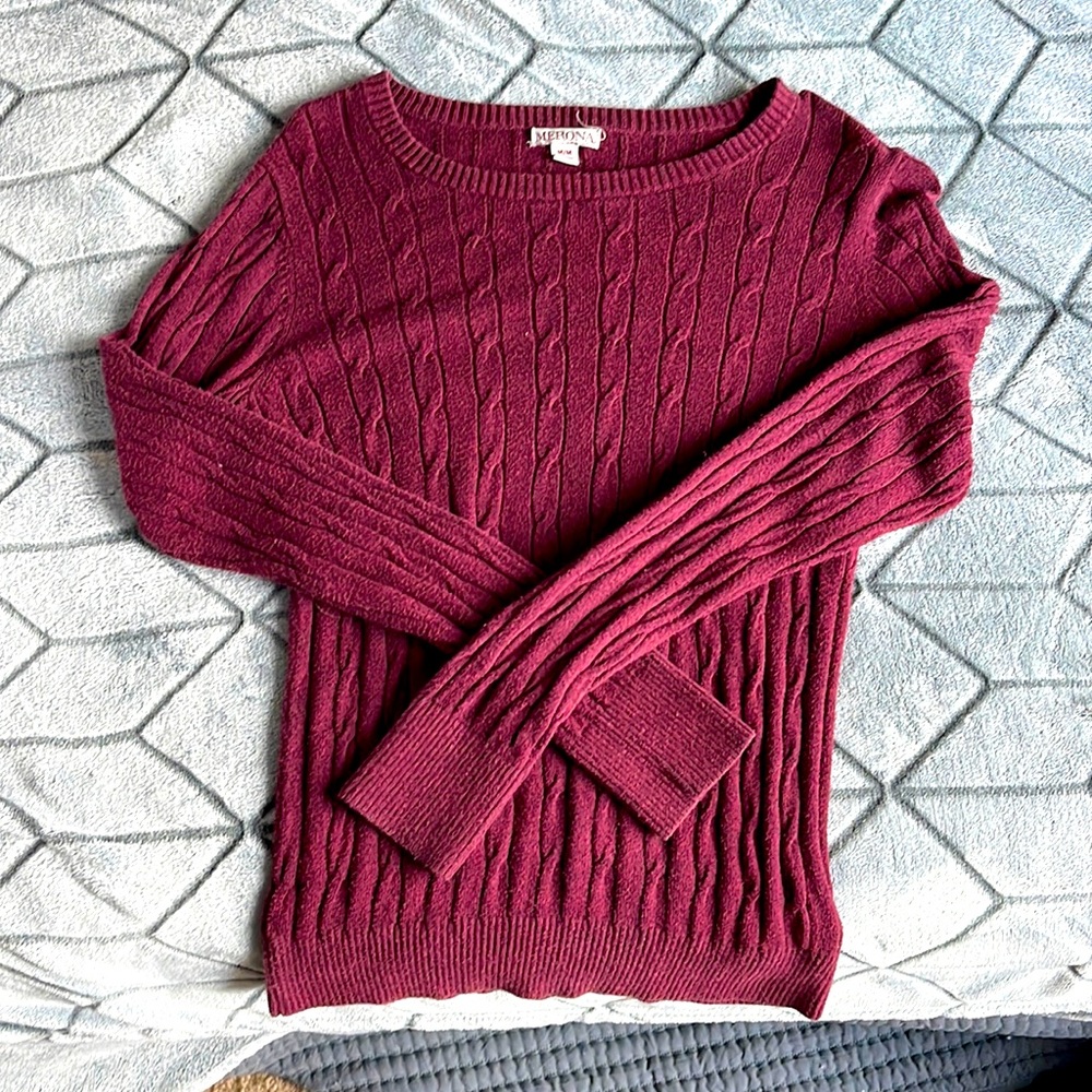 Burgundy size medium sweater